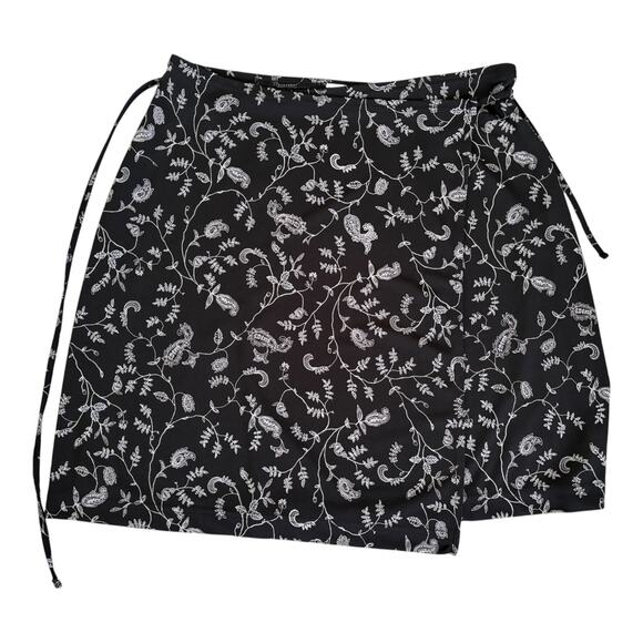 Merona Paisley Floral Wrap Skirt S Boho Minimalist Grunge Retro Black White - Picture 1 of 6